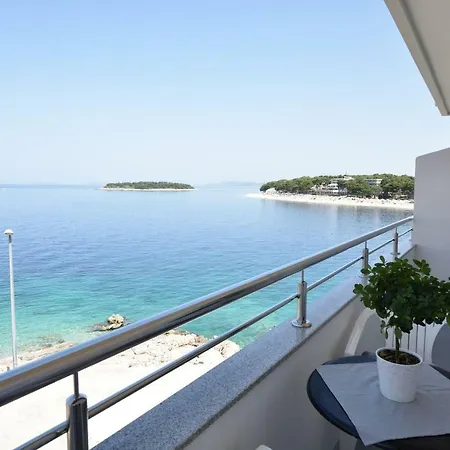 Apartments Brico Primosten Exterior photo