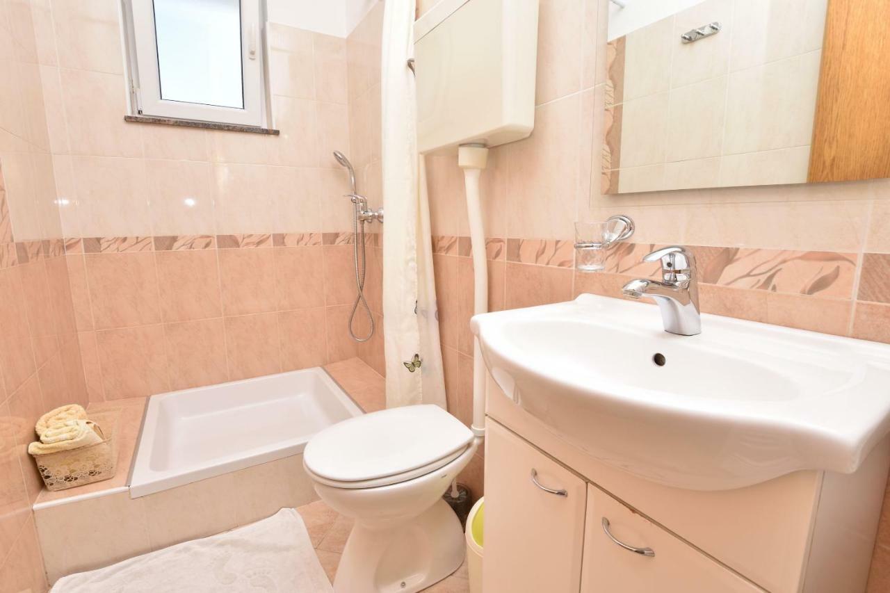 Brico Apartmán