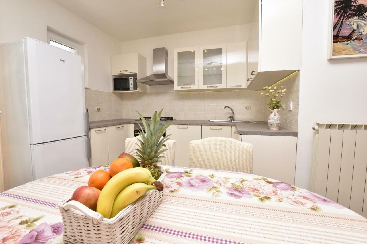 Brico Apartment *